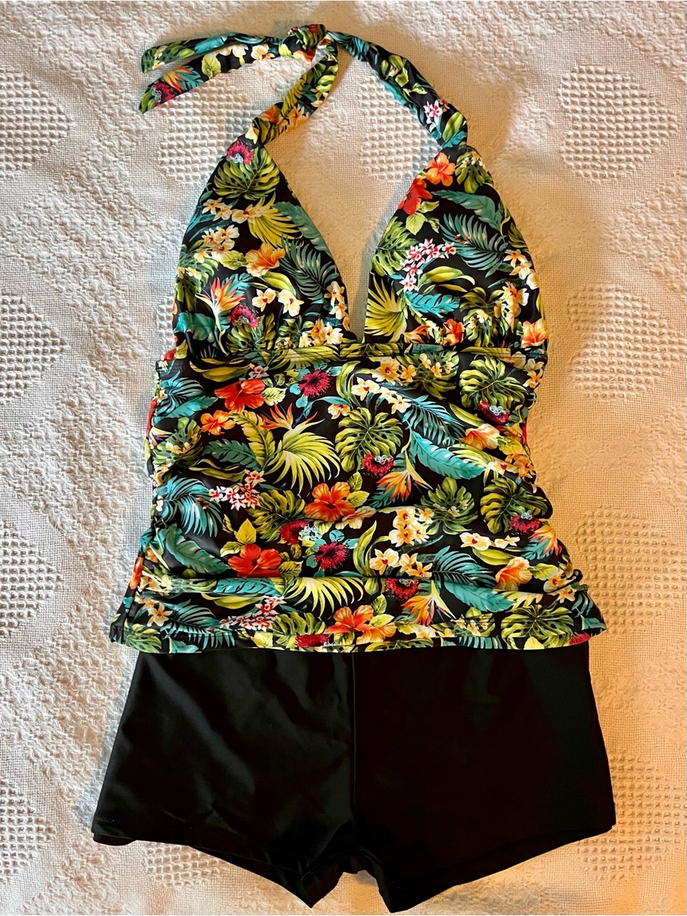 Tropical Floral Pattern Halter Tankini Top with Black Swim Shorts size M/L